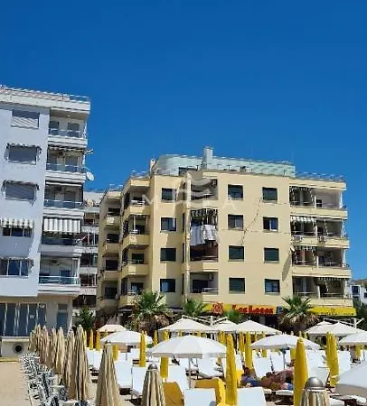 Los Locos 710 Apartment *